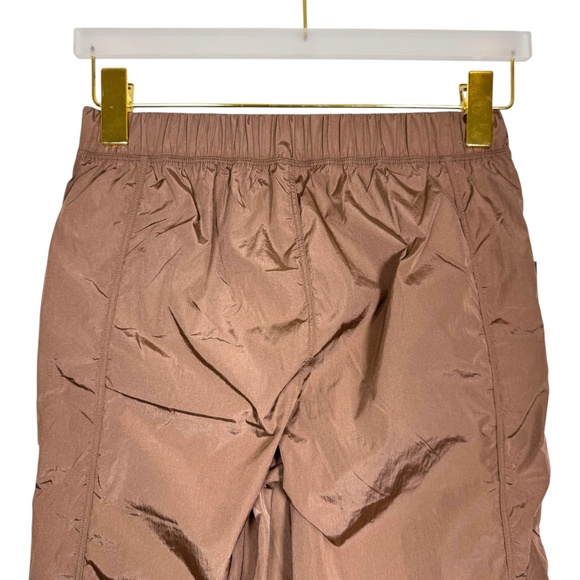 TNA (Aritzia) | Prima Pant | XS | Mid-rise | Relaxed-fit | Y2K | Streetwear - Picture 3 of 15